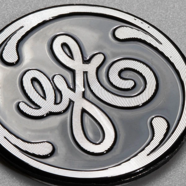 Markeer het aluminium logo