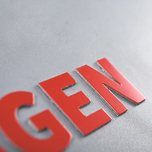 Elektroformerende metalen sticker