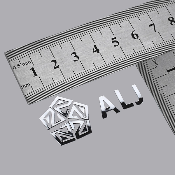 Zelfklevend gegalvaniseerd nikkellabel