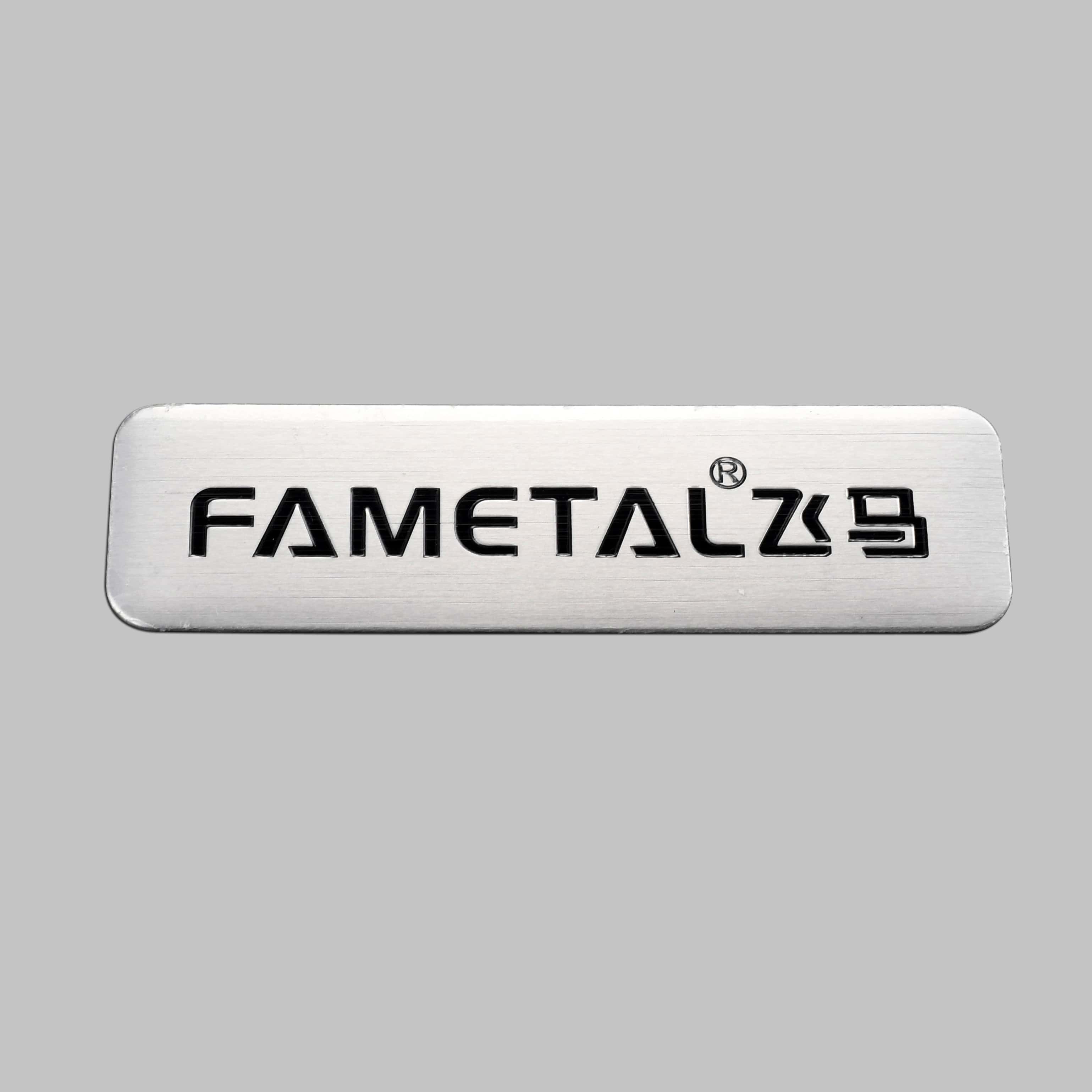 Aluminium apparatuurlabel
