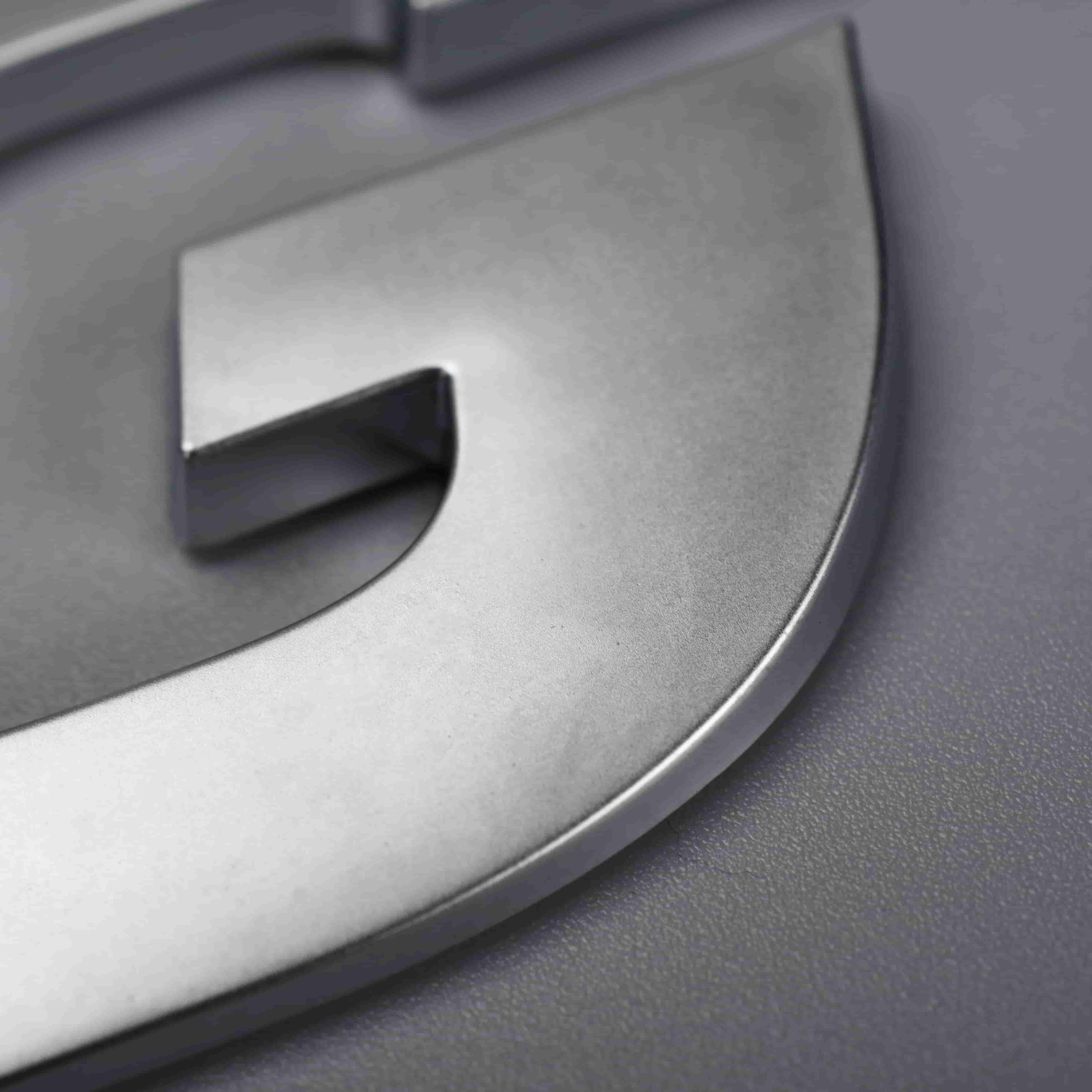 3D-letters auto embleem Logo