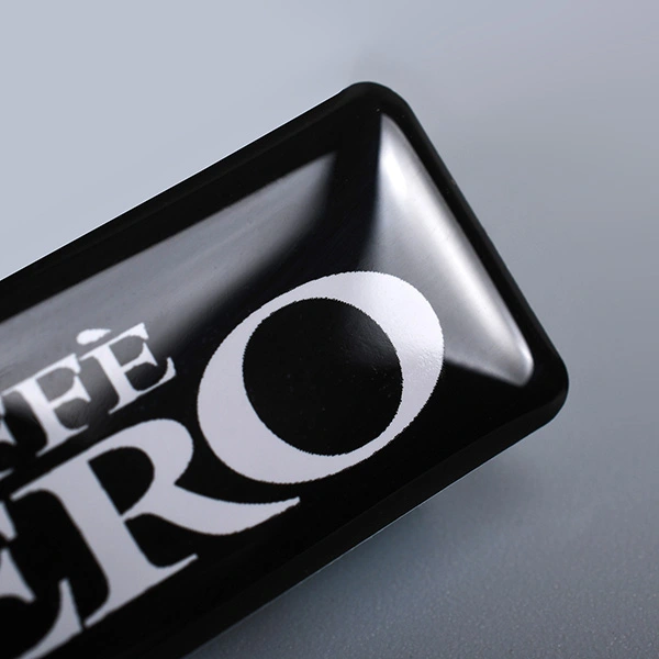 Merknaam epoxyharssticker