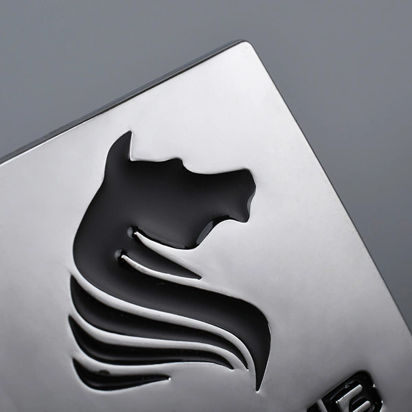 Geëlektropleerde chrome buiksticker