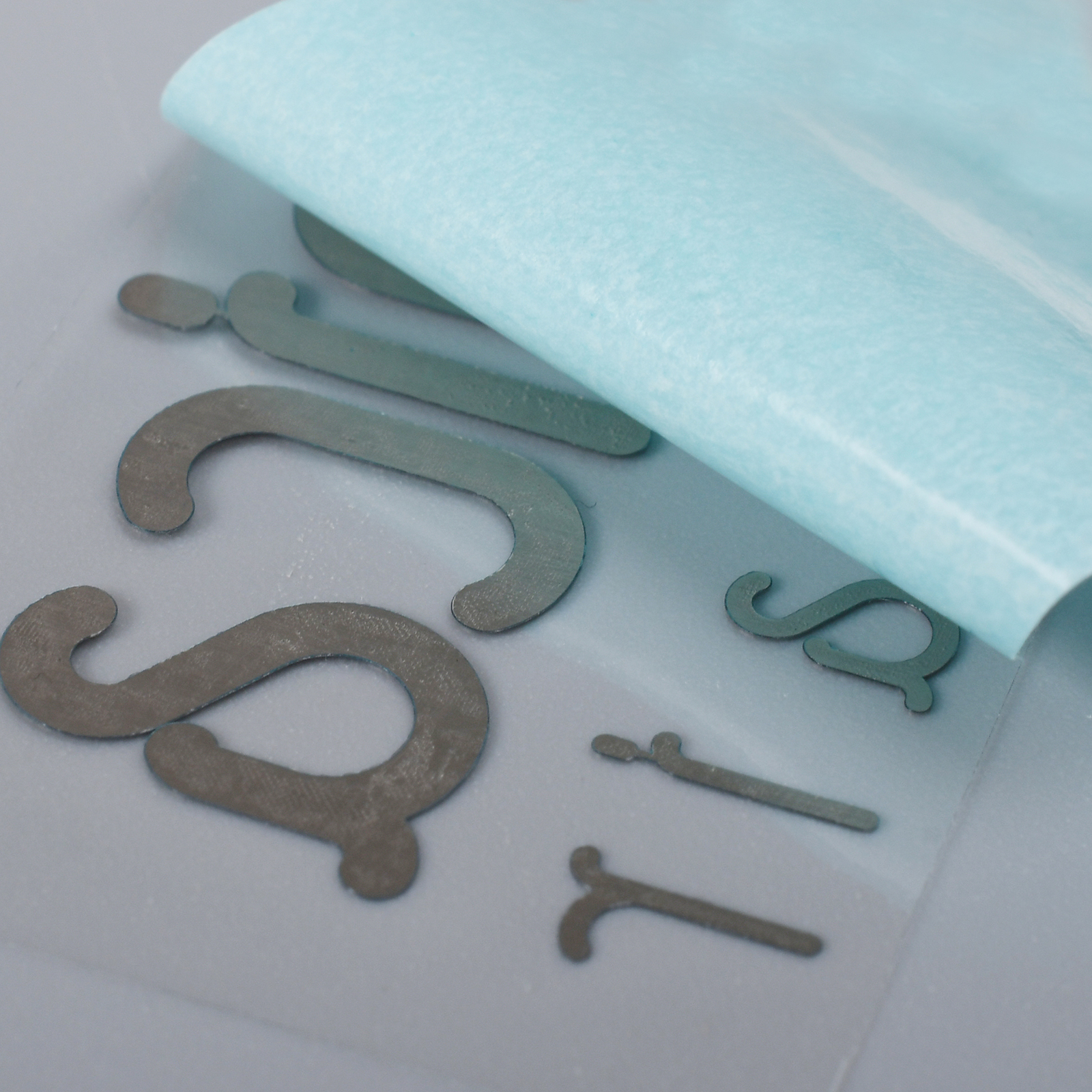 Dunne metalen chromen stickerletters