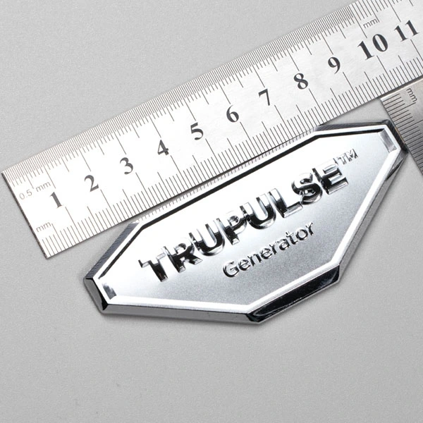 3D-nikkel-metaal-logo-label