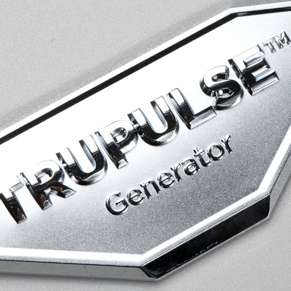 3D-nikkel-metaal-logo-label