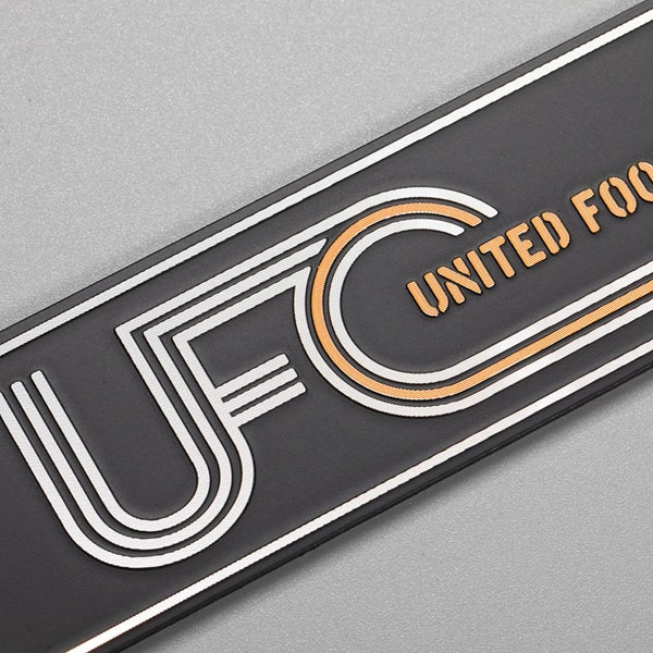 Logo metalen naamplaatje