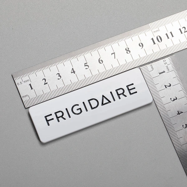 Verchroomd ABS-label