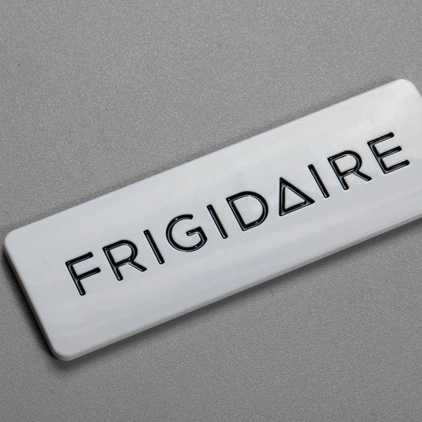 Verchroomd ABS-label