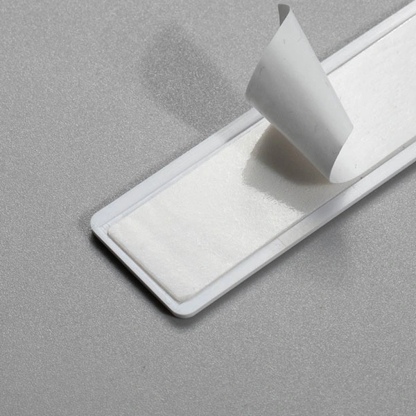 Verchroomd ABS-label