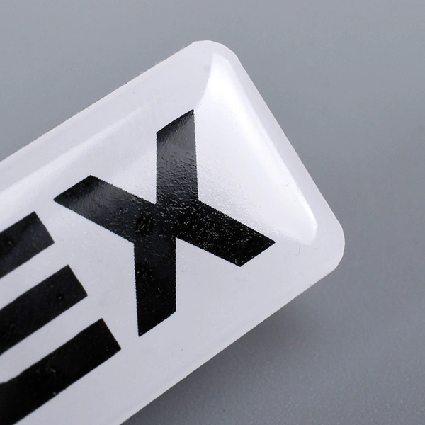 Labels afdrukken van epoxyharssticker