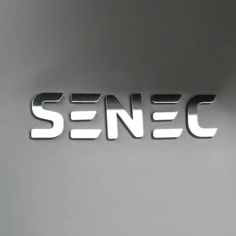 Logo gegraveerd metaal