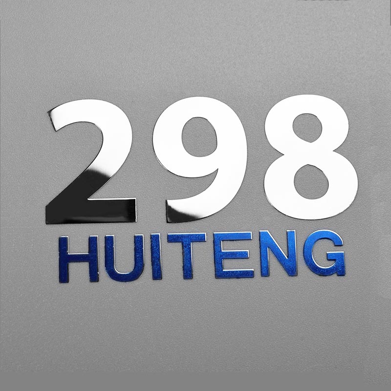 Metalen logosticker