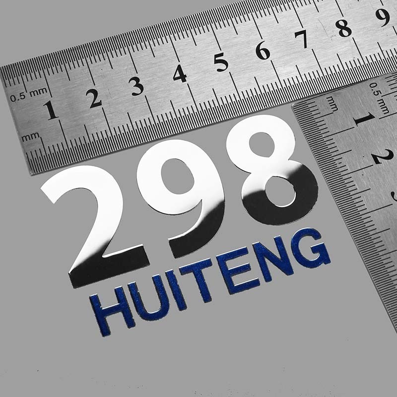 Metalen logosticker