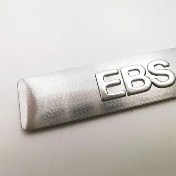 Metalen naamplaatje aluminium logo