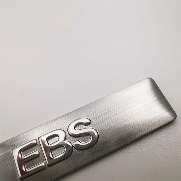 Metalen naamplaatje aluminium logo