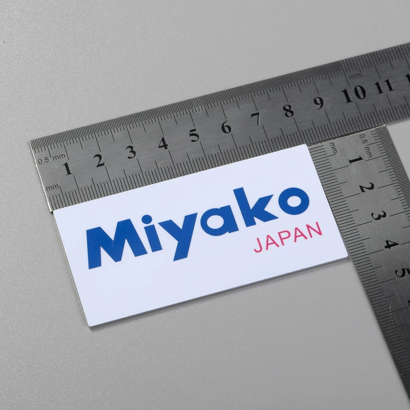 Milieuvriendelijke metalen logosticker in reliëf aluminium label