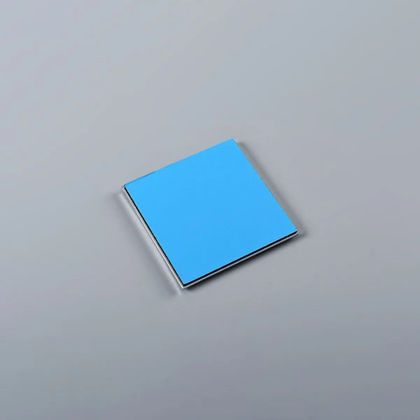 Zelfklevend ABS-label